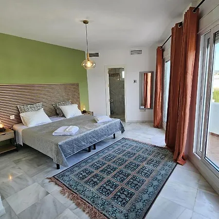 Marbella Costalita 1 Feriehus *