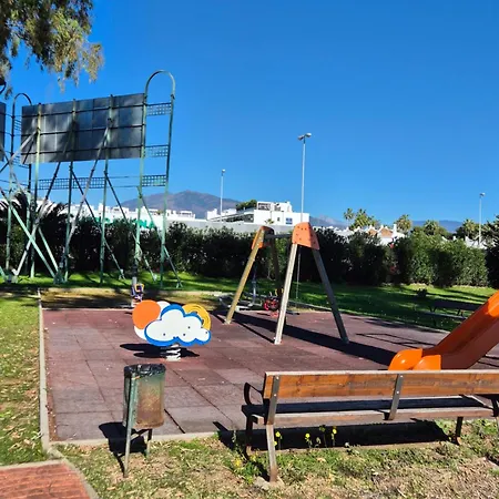 Marbella Costalita 1 * إِستيبونا