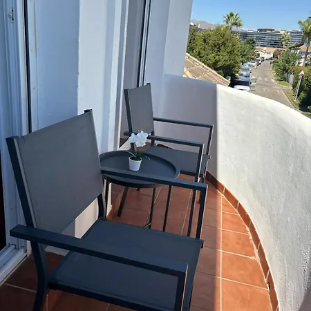 Feriehus Marbella Costalita 1 *